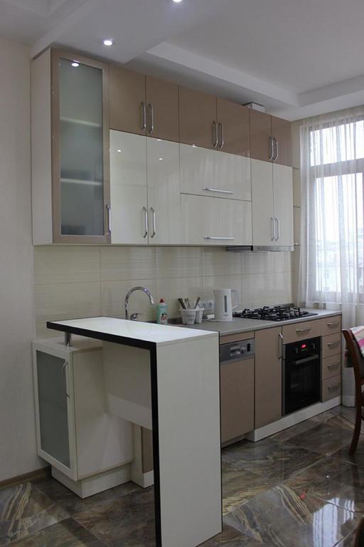 Apartment On Rustaveli 17 Батуми Экстерьер фото